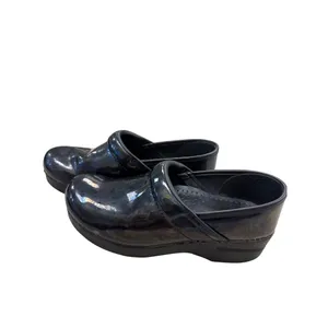 Dansko Womens Black Leather Clogs Shoes Size 8.5 SKU 7180 thumbnail 3