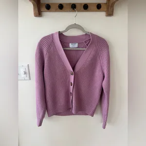 Old Navy XS Lilac Cotton Button Up Cardigan Sweater thumbnail 4