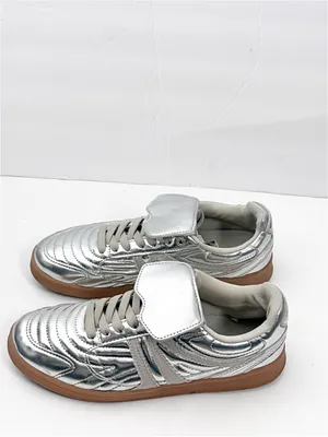 STEVE MADDEN Madrid Silver Metallic Lace Up Sneakers Shoes Size 7.5 Retro Casual thumbnail 5