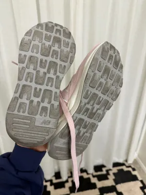 Pink new balance 5740  thumbnail 3