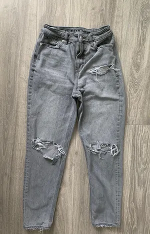 American Eagle mom jeans style Jeans thumbnail 1