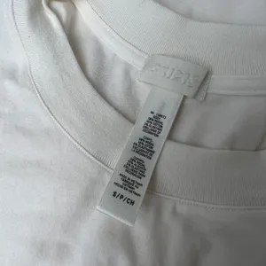 SKIMS Boyfriend T-Shirt Marble thumbnail 3