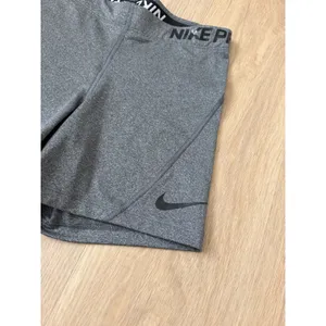 Nike Pro Dri-Fit Women's Training Shorts Size M Gray Elastic Waist Pull On thumbnail 3