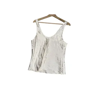 Topshop Tank Top Womens Sz 6 White Stretch Satin Scoop Neck Sleeveless Pullover thumbnail 2