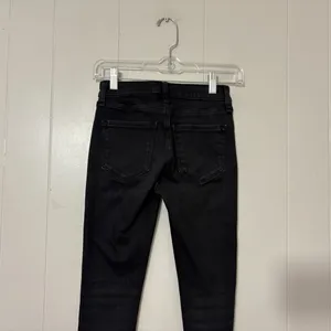 Abercrombie & Fitch Super Skinny Mid Rise Black Jeans Size 00 / 24 thumbnail 7