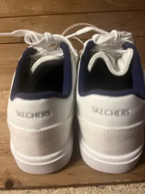 NWT Skechers White and Navy women's shoes size 8 thumbnail 7