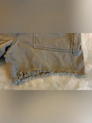 Aerie Brand Casual Frayed Hem Women's Shorts - Olive Size Small thumbnail 4