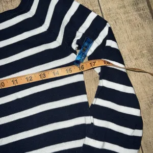 Brandy Melville Women's Navy and Blue Sweater thumbnail 4