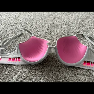 PINK bra 32D thumbnail 6
