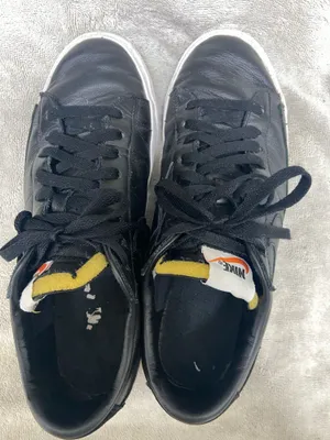 Nike Men’s Black Leather Athletic Casual Shoes Size 10 EU 44 Style 616829-997 thumbnail 6