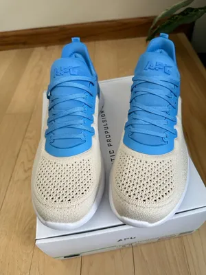 APL Women's Techloom Tracer  thumbnail 4