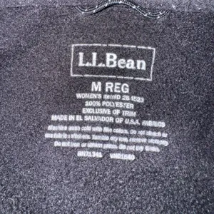 L.L.Bean Medium Black Sweatshirt thumbnail 4