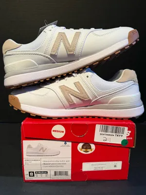 Women’s New Balance 574 size 8W thumbnail 2