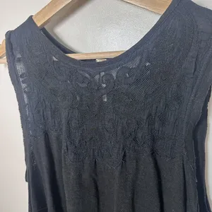 Free People Top Womens Small Black Meant to Be Lace LinenTank Flowy Boho thumbnail 2