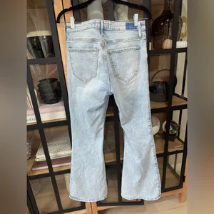 Abercrombie Ultra High Rise Flare Jeans denim pants light wash waisted groovy thumbnail 3