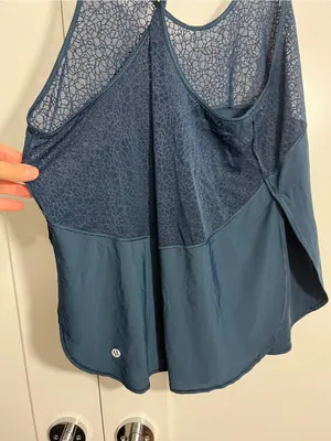 Lululemon Size 6 Medium Green Teal Jaded Twist and Train Tank Top thumbnail 7