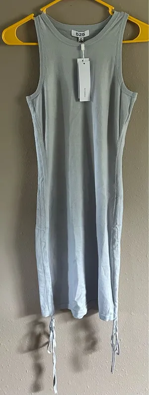 Anthropologie 525 dress thumbnail 1