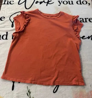 A New Day ruffle-sleeve t-shirt Women’s Size L thumbnail 1