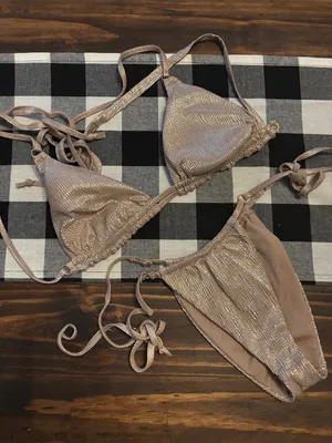 Good American Gold Crinkle Tanga Bikini Size 1 small Swim Bikini thumbnail 1