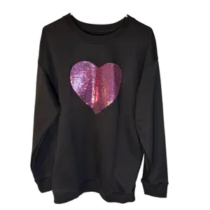 NWOT Oversized Sequin Heart Sweatshirt Pink Heart‎ Graphic Black Womens Medium thumbnail 2