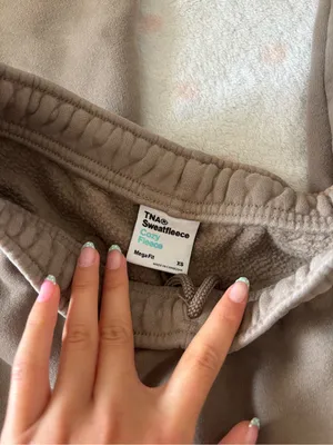 aritzia tna tan cargo sweatpants thumbnail 4