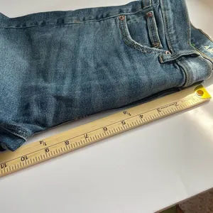 American Eagle “90’s Skinny” size 6 jeans. thumbnail 7