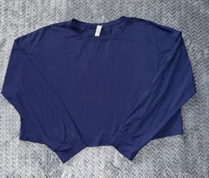 Lululemon Women's Blue Pullover‎ Long Sleeves Crop Top Size 10 thumbnail 1