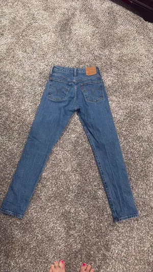 501 Levi’s Skinny Jeans thumbnail 2