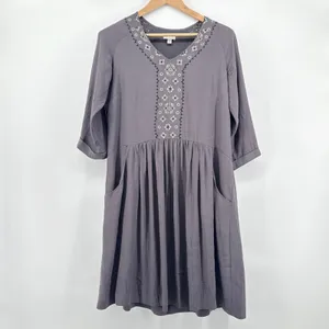 Garnet Hill Gray‎ Embroidered V Neck 3/4 Sleeve Dropped Waist Dress Size 8 thumbnail 3