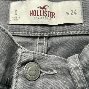Hollister Denim Shorts High Rise Gray Wash Casual Everyday Size 24 Size‎ 0 thumbnail 3