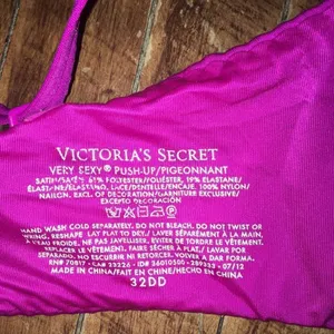 Victoria’s Secret Magenta lace trimmed very sexy push up bra thumbnail 3