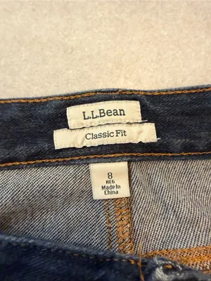 L.L.Bean Size 8 Regular Classic Fit Bootcut Stretch Dark Wash Denim Jeans thumbnail 11