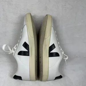 Veja Esplar Leather Sneakers Extra White Black Womens Size 7 EUR 38 Low‎ Top thumbnail 10