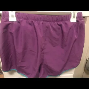 ✨ New Balance Momentum Shorts✨ thumbnail 4