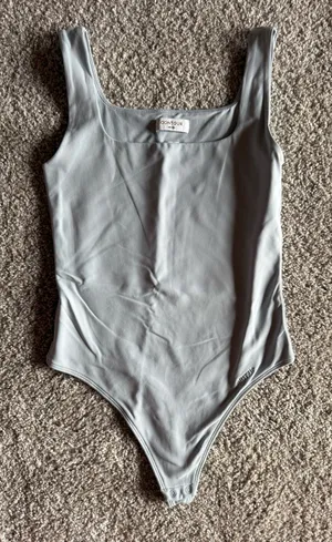 Aritzia Bodysuit Contour thumbnail 1
