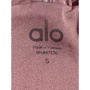 Alo Yoga Dusty Purple V Neck Racerback Workout Running Athletic Crop Top Size S thumbnail 3