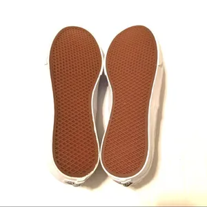 NWOT Vans rainbow chevron print sneakers 6.5‎ thumbnail 8