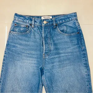 Reformation Jeans "Cynthia High relaxed" in Mykonos Blue Denim Jeans US26 thumbnail 5
