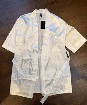 Popsi Lingerie White Robe Size Small NWT - C34-016 thumbnail 1