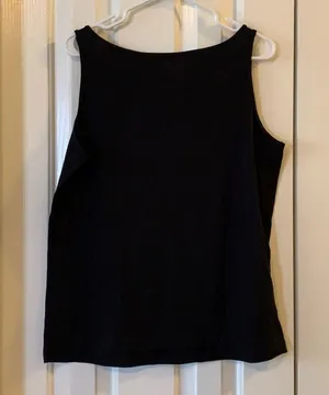 Old navy black tank top thumbnail 3