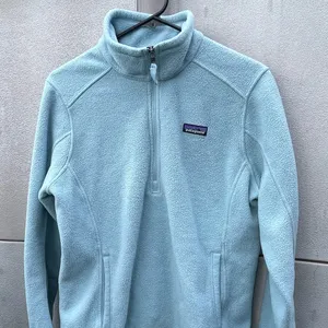 Patagonia Classic Synchill Marsupial Light Blue Pullover Women’s Sweater Sz L thumbnail 2