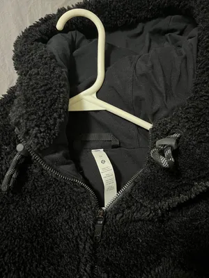 Lululemon Scuba Hoodie thumbnail 2