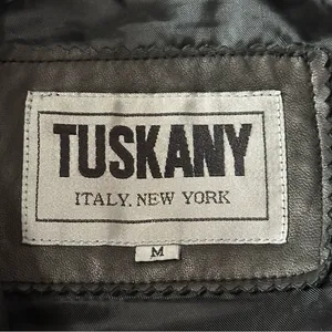 Tuskany Vintage Women’s Size M Black Leather Jacket thumbnail 4