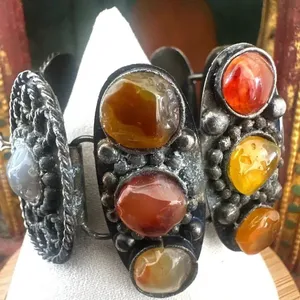 Vintage Cheval Quartz Agate Stone Cuff Watch thumbnail 3