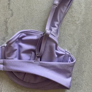 {Abercrombie & Fitch} Brand New Shiny Lavender Bikini Top thumbnail 7