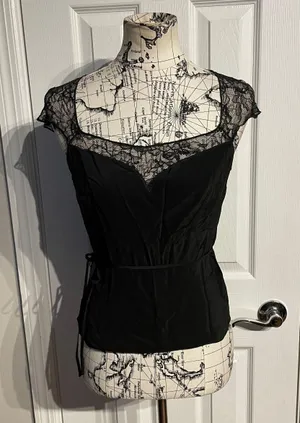 Laundry by Shelli Segal Vintage Satin Lace Retro Tie Whimsygoth sheer belt cap sleeve Cocktail party top blouse Women Sz 6 thumbnail 1