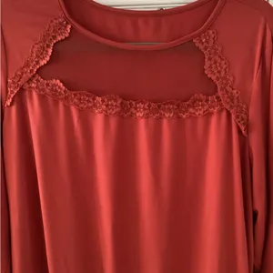 SHEIN Red Relaxed Blouse with Bib Collar thumbnail 2