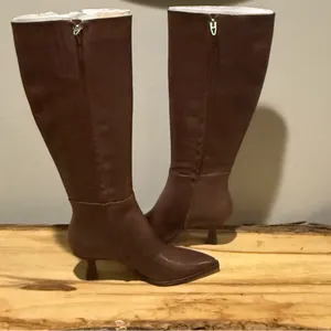 Dolce Vita Auggie‎ SOFT Leather Boots Size 8 Brown thumbnail 10