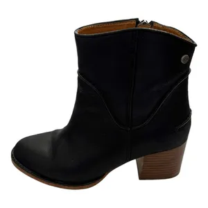 UGG Black Leather Western Ankle Boots Block Heel Size 6.5 thumbnail 6