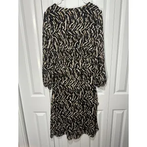 Sofia Vergara Dress XL Black Tan Zebra Smocked Empire Waist Metallic Chiffon thumbnail 3